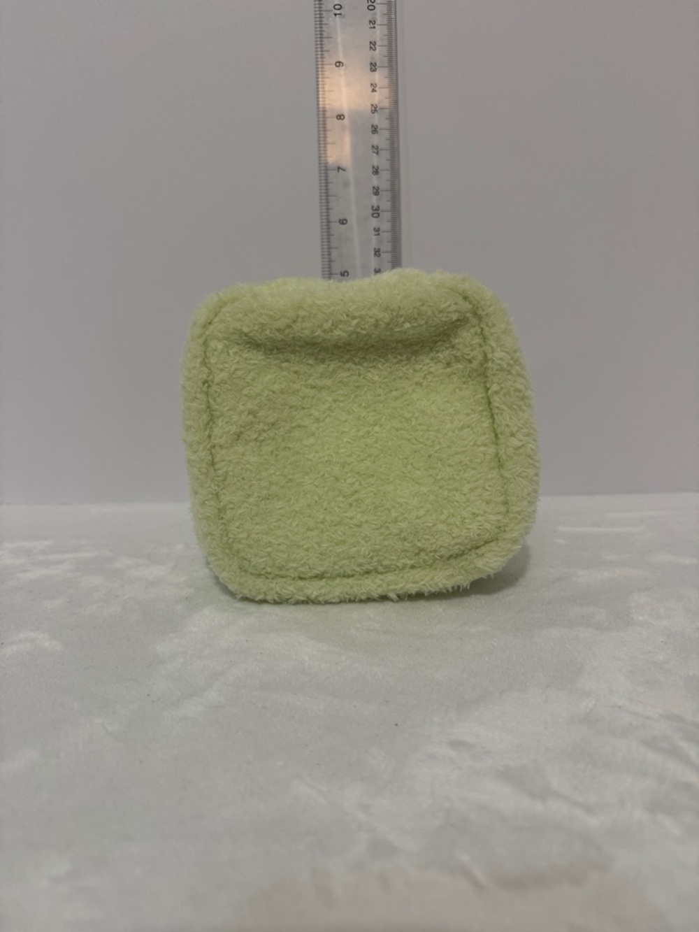 A new day target jewelry case fuzzy cube case mini traveling case - Picture 4 of 7